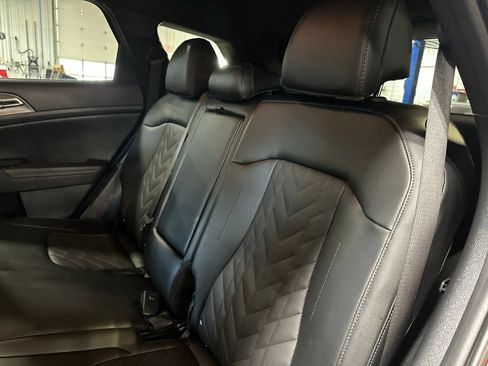 Used 2025 Kia Sportage X-Line AWD/4WD image 23