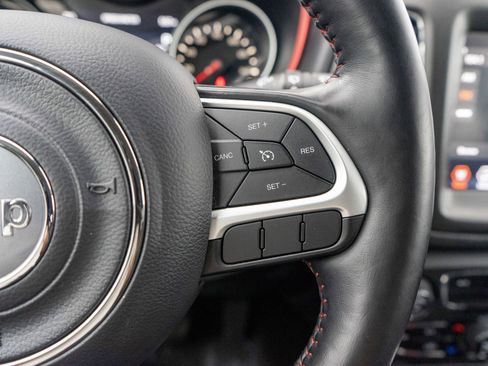 Used 2019 Jeep Compass Trailhawk w/ Cold Weather Group AWD/4WD image 24