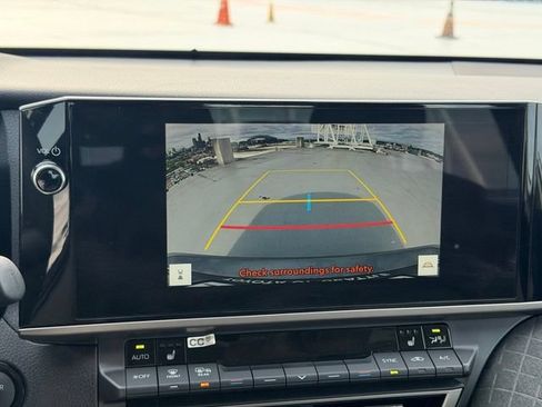 Certified 2025 Toyota Camry XLE AWD/4WD image 19
