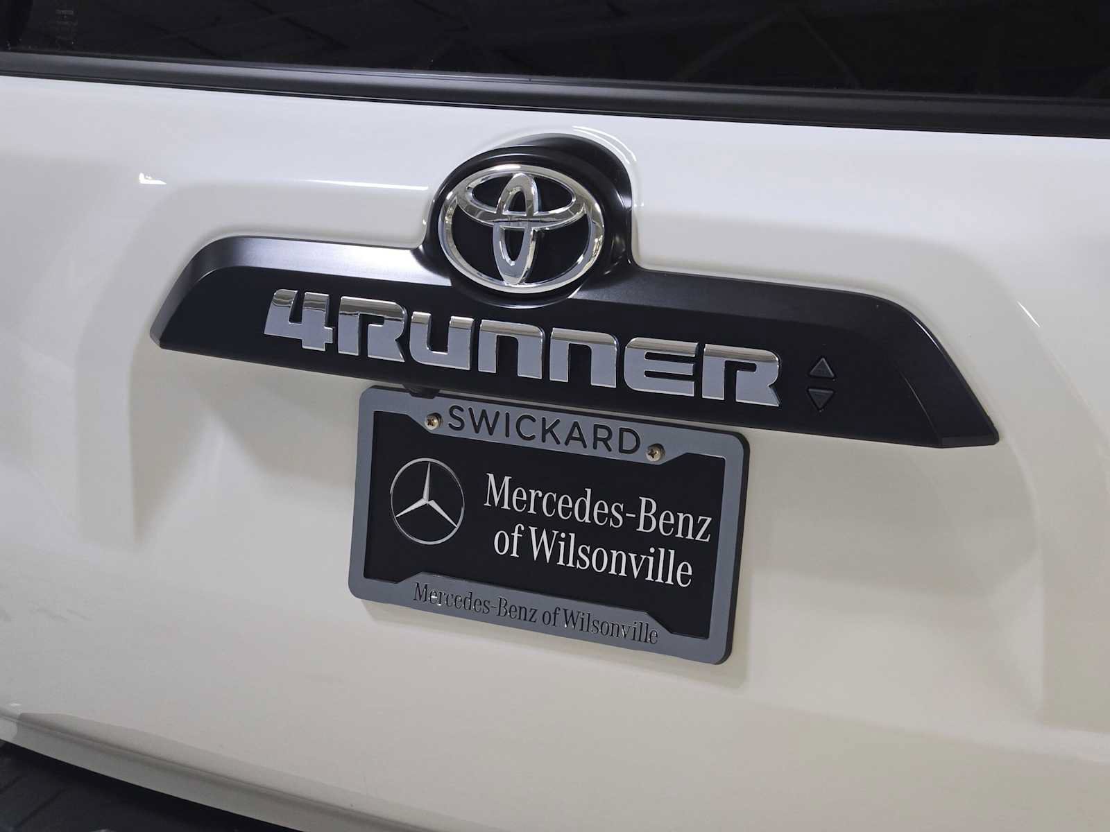 Used 2021 Toyota 4Runner TRD Off-Road Premium w/ Moonroof Package AWD/4WD image 13