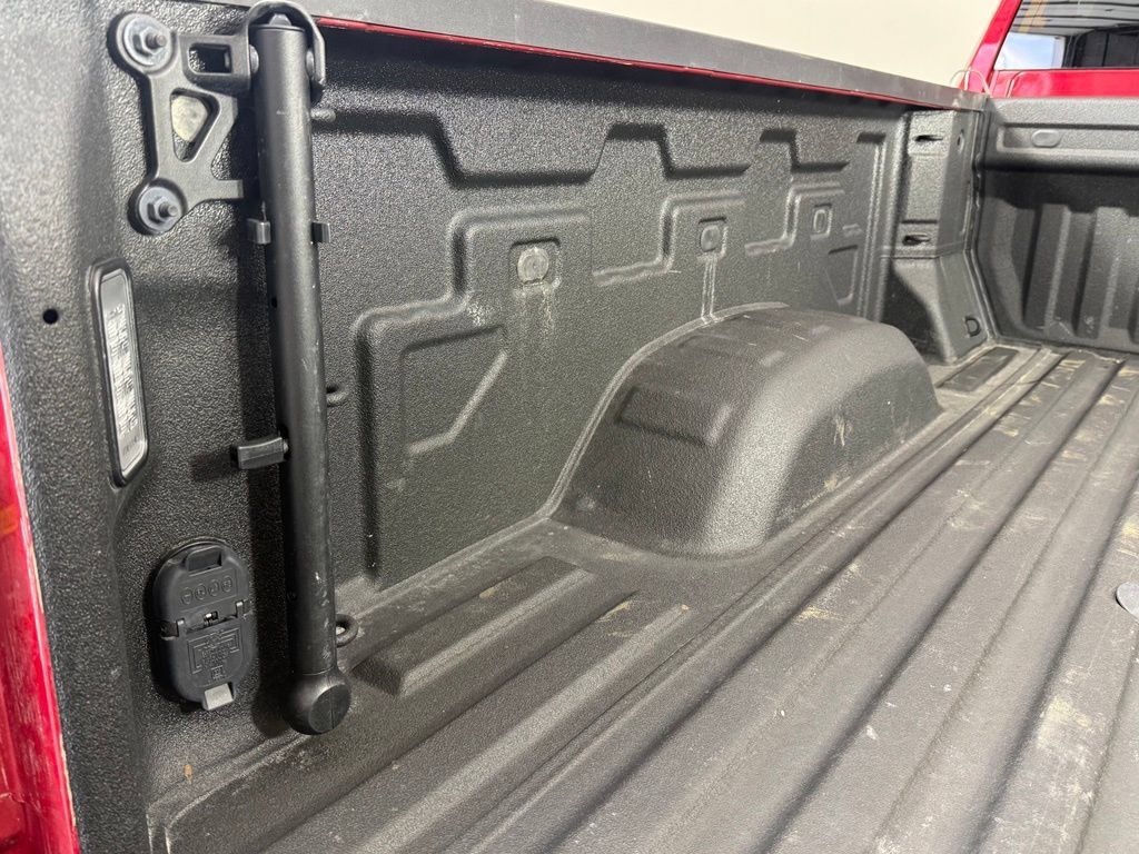 Used 2024 GMC Sierra 2500 AT4X AWD/4WD image 16