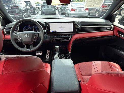 Used 2025 Toyota Camry XSE image 17
