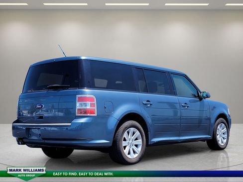 Used 2010 Ford Flex SE FWD image 4