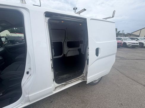Used 2020 Nissan NV200 S FWD image 13