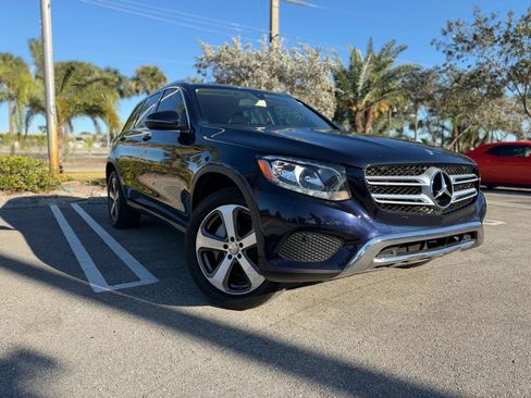Used 2016 Mercedes-Benz GLC 300 GLC 300 Sport Utility 4D image 1