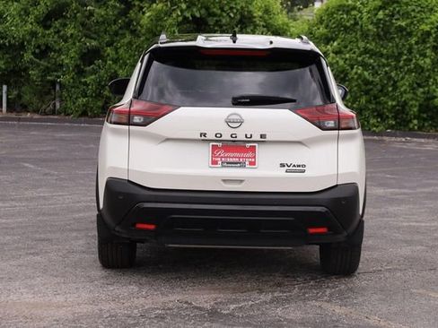 Certified 2023 Nissan Rogue SV w/ SV Premium B Package AWD/4WD image 6