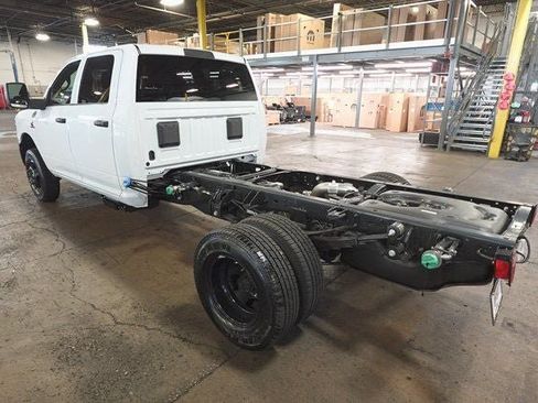 New 2026 RAM 3500 Tradesman image 3