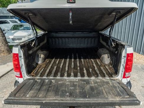 Used 2012 GMC Sierra 2500 SLT w/ SLT Convenience Package image 14