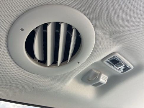 New 2026 Ford Explorer Platinum w/ LUX Leather Package AWD/4WD image 30