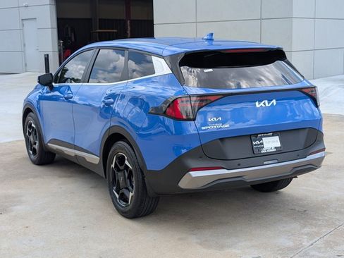 Used 2026 Kia Sportage EX FWD image 30