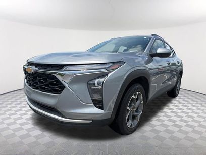 Used 2024 Chevrolet Trax LT w/ LT Convenience Package