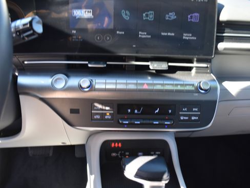 Used 2025 Hyundai Kona SEL image 20