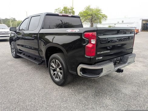 Used 2024 Chevrolet Silverado 1500 LT AWD/4WD image 6