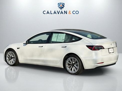 Used 2023 Tesla Model 3 Standard Range image 5