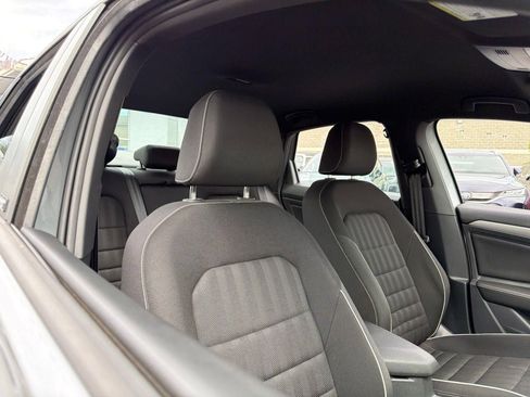 Used 2023 Volkswagen Jetta Sport FWD image 14