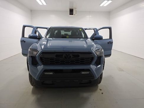 New 2026 Toyota Tacoma TRD Off-Road AWD/4WD image 10