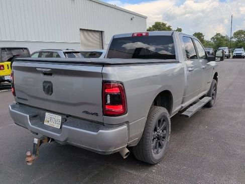 Used 2024 RAM 2500 Big Horn w/ Night Edition AWD/4WD image 3