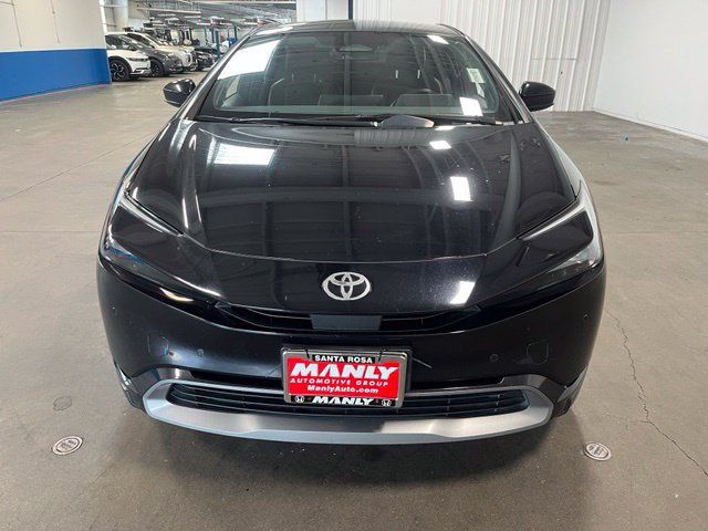 Used 2023 Toyota Prius Limited FWD image 8