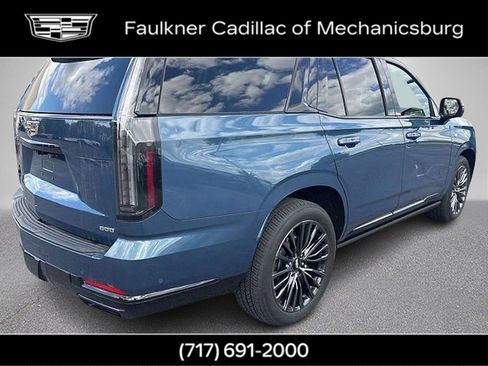 Certified 2025 Cadillac Escalade Sport Platinum AWD/4WD image 5
