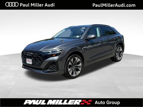 Used 2025 Audi Q8 Premium Plus w/ Premium Plus Package AWD/4WD image 1