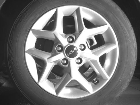 Used 2025 Kia Soul LX w/ LX Technology Package image 19