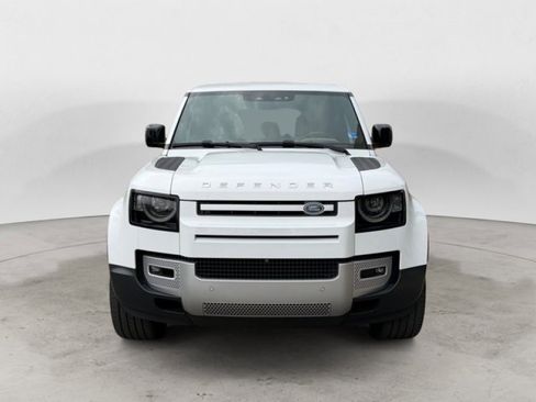 Used 2024 Land Rover Defender 110 S AWD/4WD image 8