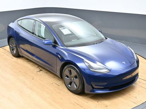 Used 2021 Tesla Model 3 Standard Range Plus RWD image 53