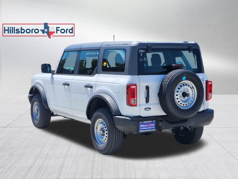 New 2025 Ford Bronco 4-Door AWD/4WD image 4