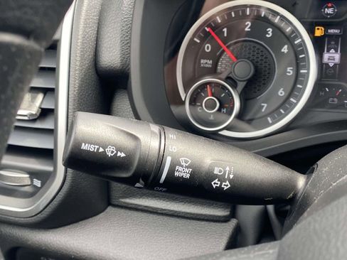 New 2026 RAM 1500 Express AWD/4WD image 54