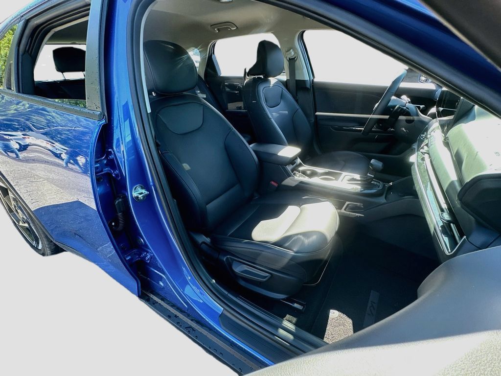 New 2026 Kia K4 EX FWD image 26