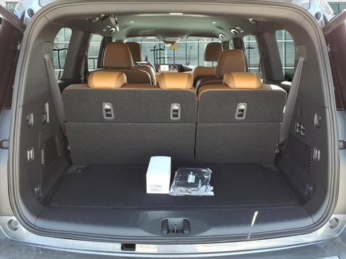 New 2026 Nissan Armada SL w/ Captain's Chari Seat Package image 11