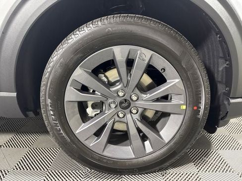 New 2026 Ford Explorer Active image 11