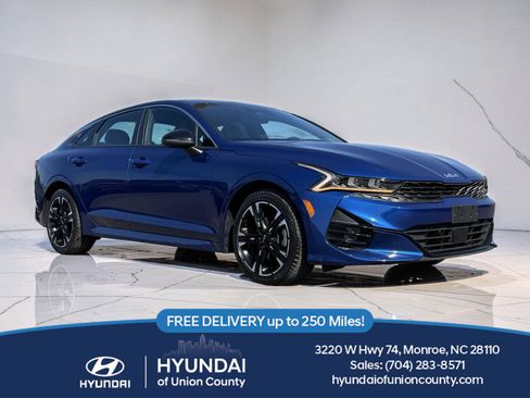 Used 2023 Kia K5 GT-Line w/ GT-Line Premium Package FWD image 1