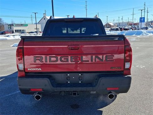 Used 2024 Honda Ridgeline TrailSport image 9