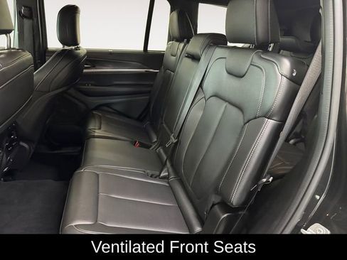 Used 2024 Jeep Grand Cherokee L Limited w/ Luxury Tech Group II image 25