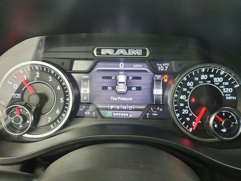 Used 2020 RAM 1500 Big Horn AWD/4WD image 12
