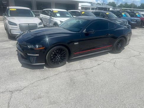 Used 2018 Ford Mustang GT w/ GT Performance Package RWD image 2