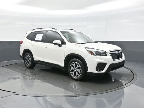 Used 2021 Subaru Forester Premium w/ Popular Package #1 image 1