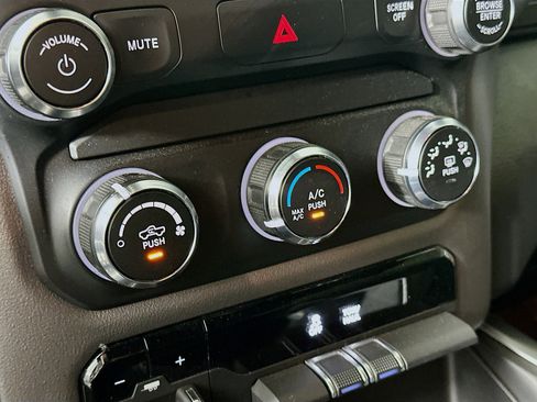 Used 2021 RAM 1500 Lone Star image 22