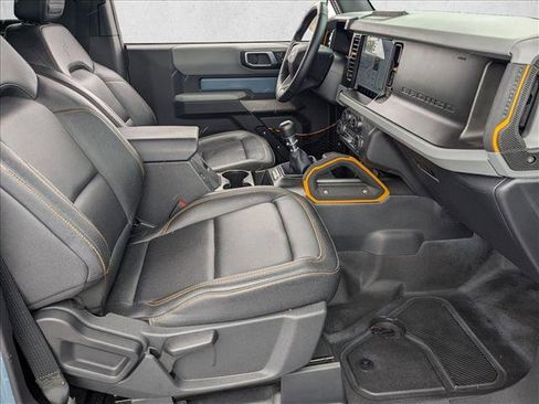 Used 2023 Ford Bronco Badlands w/ Sasquatch Package AWD/4WD image 20