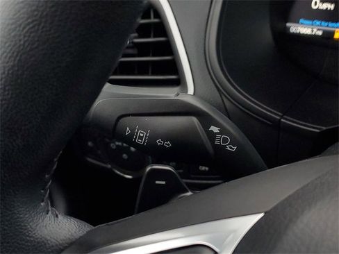 Certified 2022 Ford Edge SEL w/ Convenience Package image 15