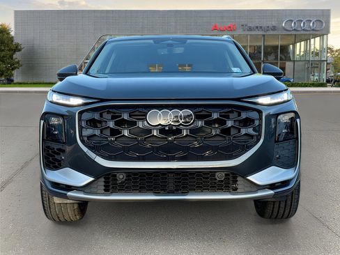 New 2026 Audi Q3 quattro 2.0T image 8