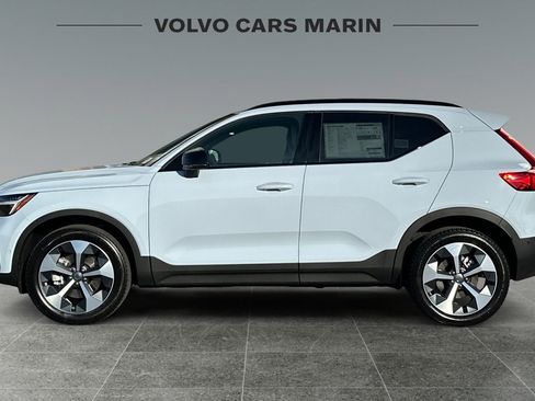 New 2026 Volvo XC40 B5 Plus w/ Protection Package Premier image 5