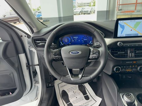 Certified 2022 Ford Escape SEL w/ Technology Package FWD image 29
