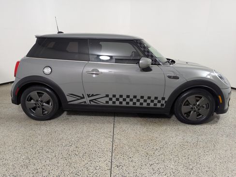 Used 2022 MINI Cooper S FWD image 8