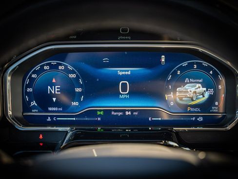 Used 2024 Chevrolet Silverado 2500 LTZ w/ LTZ Plus Package image 33