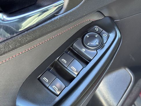 Used 2023 Chevrolet TrailBlazer RS w/ Convenience Package image 15