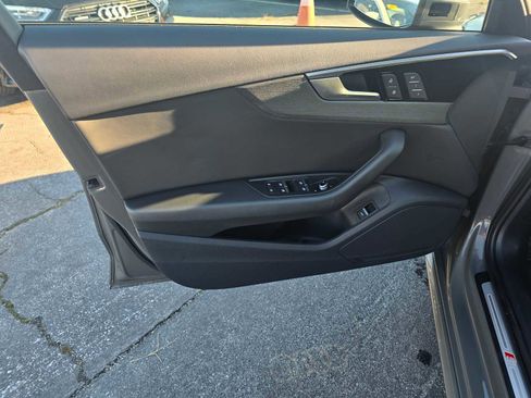 Used 2023 Audi A4 2.0T Premium w/ Convenience Package image 22