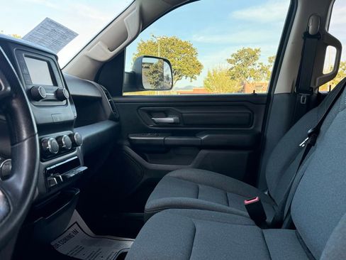 Used 2019 RAM 1500 Tradesman AWD/4WD image 14