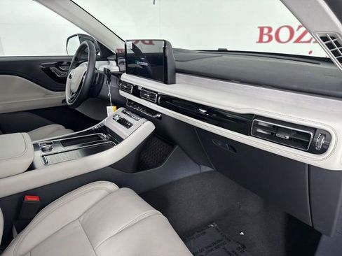 New 2025 Lincoln Aviator Reserve w/ Equipment Group 201A image 21